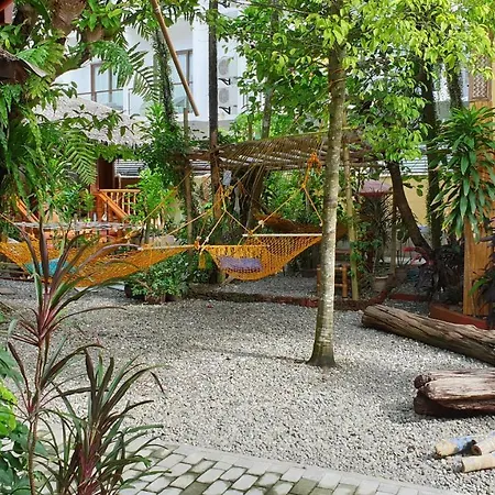 Roy'S Rendezvous Boracay Guest House